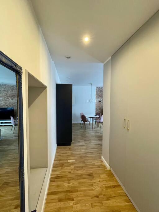 Luxury Apartment In Gliwice Near Town Square Exteriör bild